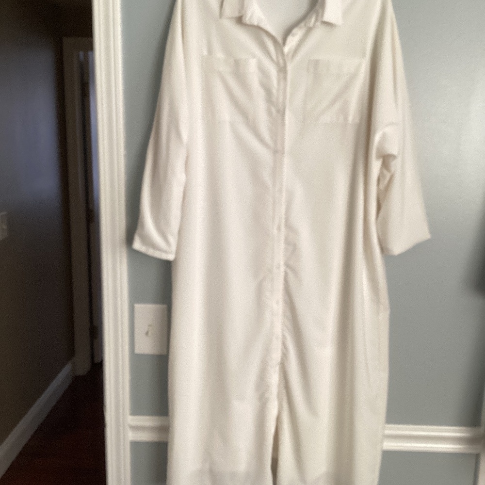 Inayah white fully lined tunic shirt